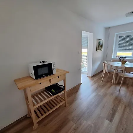 Summerhouse Apartment Jesenice
